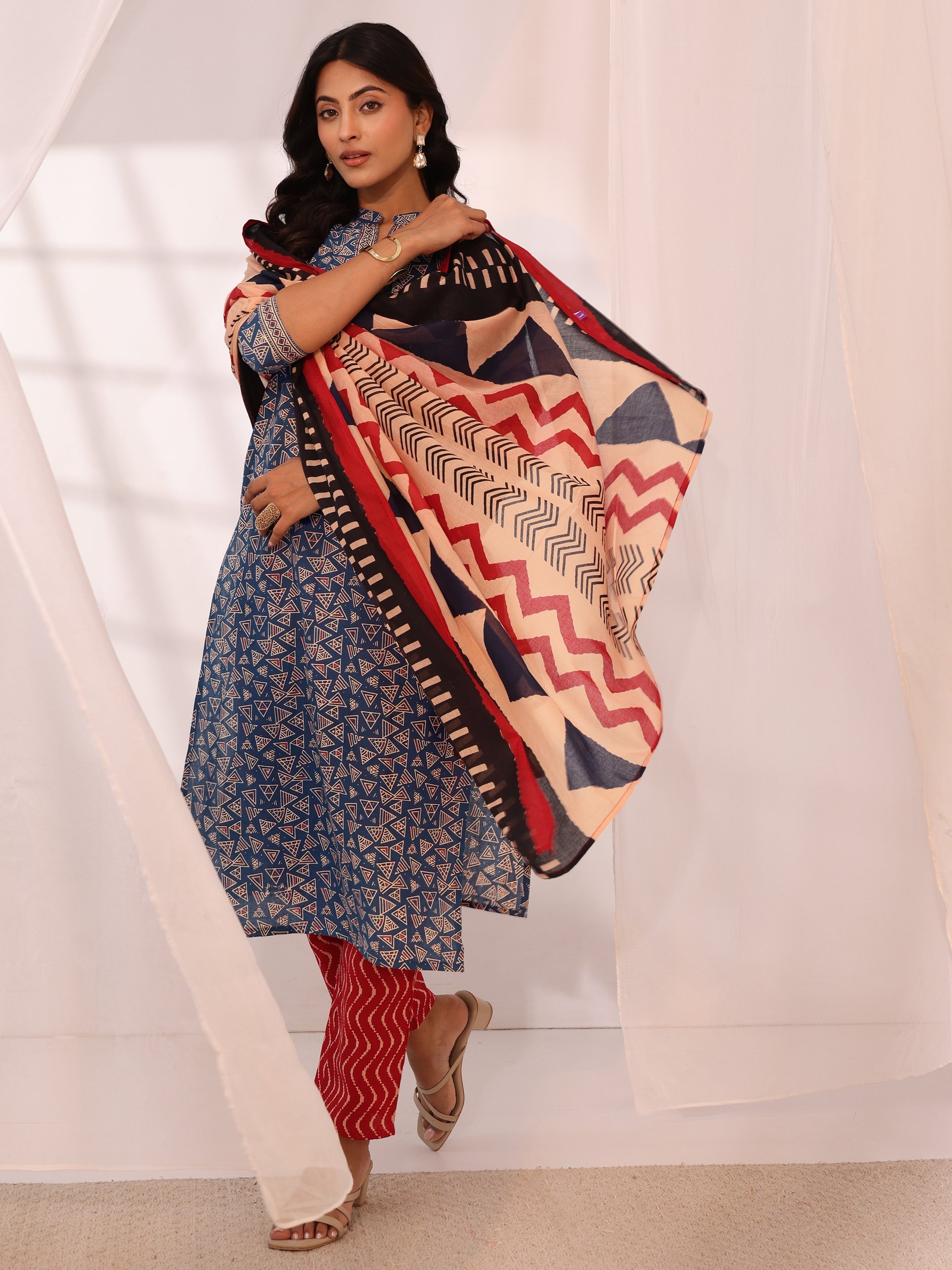 Libas Blue Printed Cotton Straight Suit Set With Dupatta