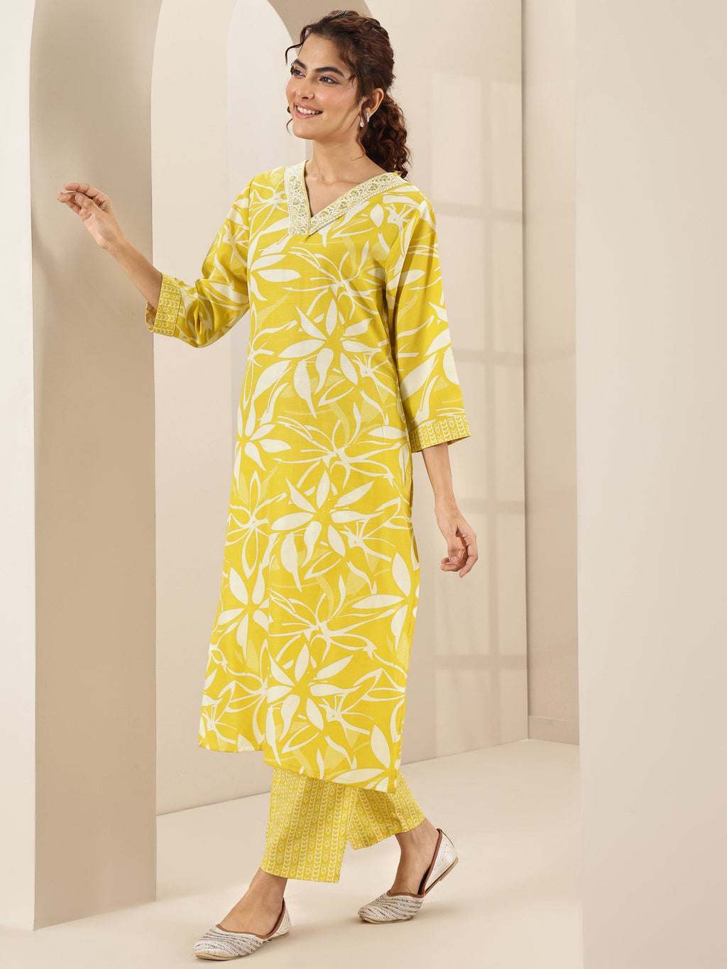 Gerua Yellow Printed Cotton Blend Straight Suit Sets With Dupatta