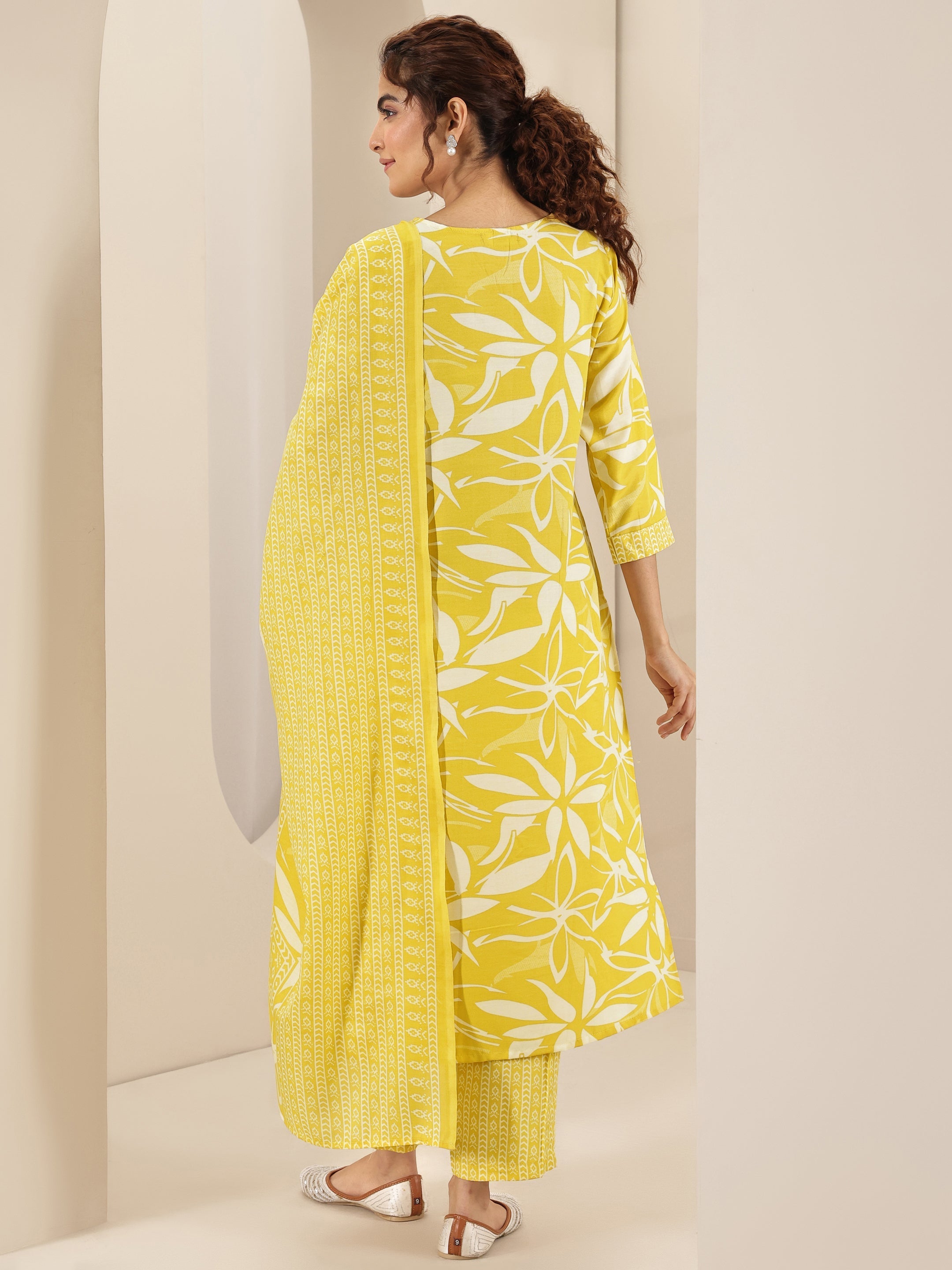 Gerua Yellow Printed Cotton Blend Straight Suit Sets With Dupatta