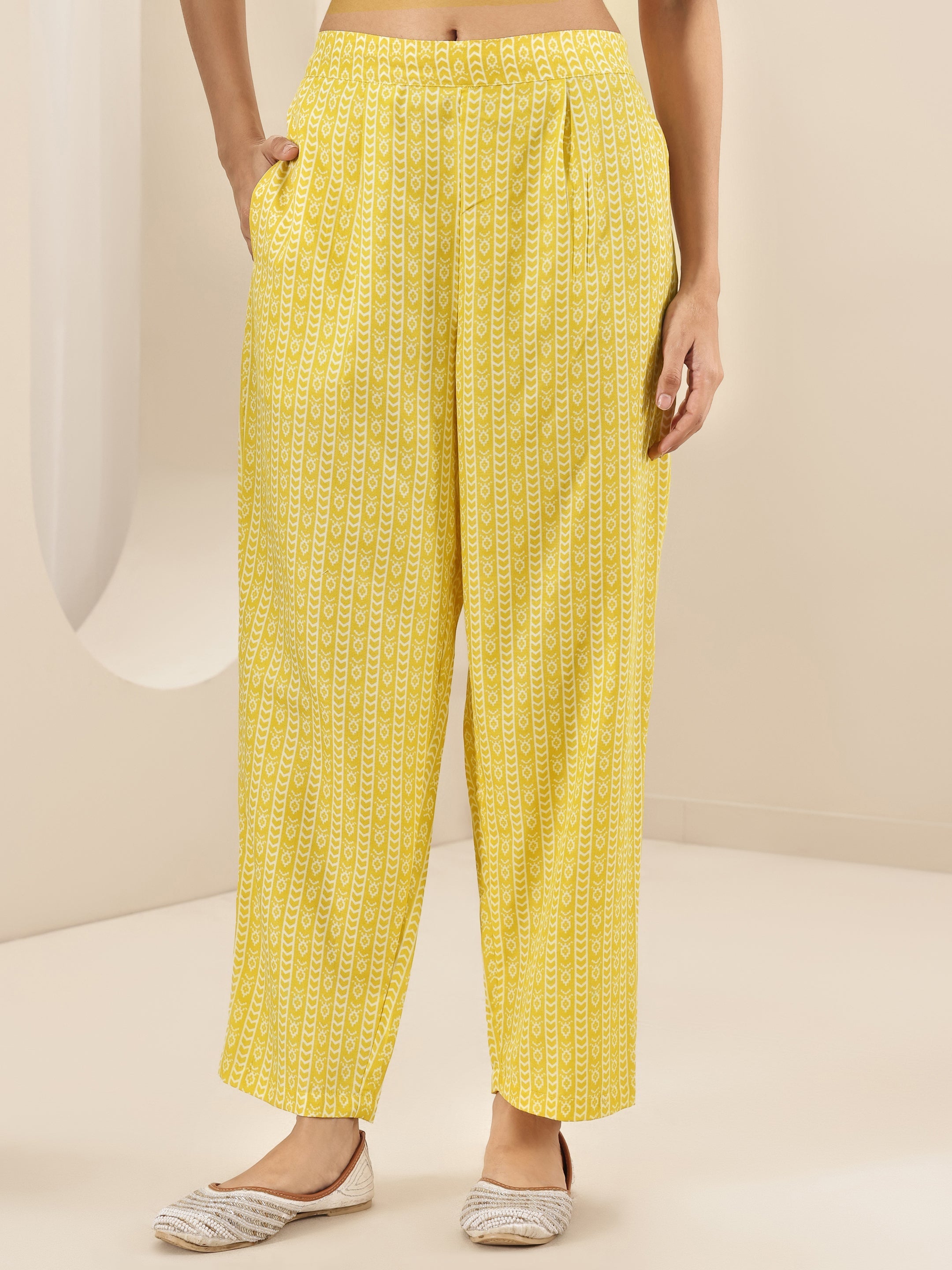 Gerua Yellow Printed Cotton Blend Straight Suit Sets With Dupatta